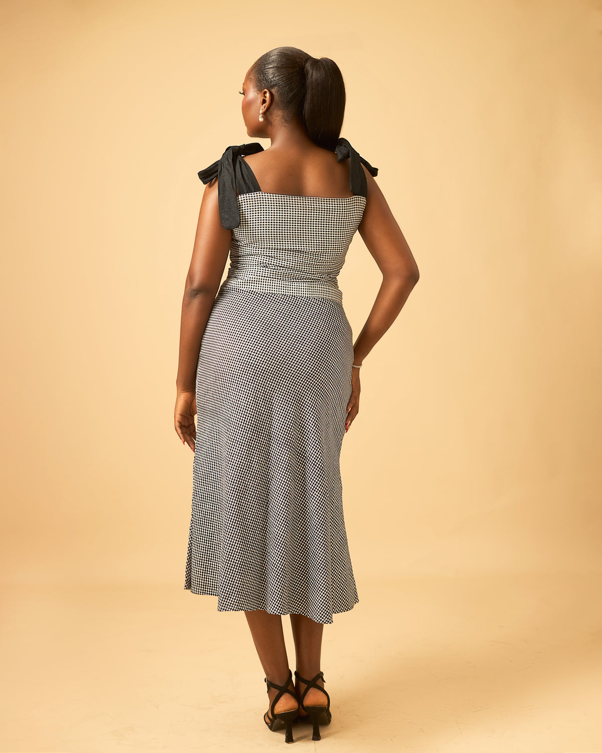Zeth Two Piece